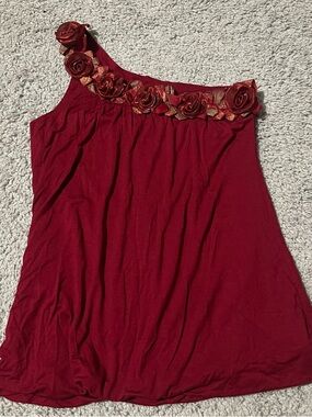 Y2K Studio Y Crimson One-Shoulder Tank with Rose Appliques